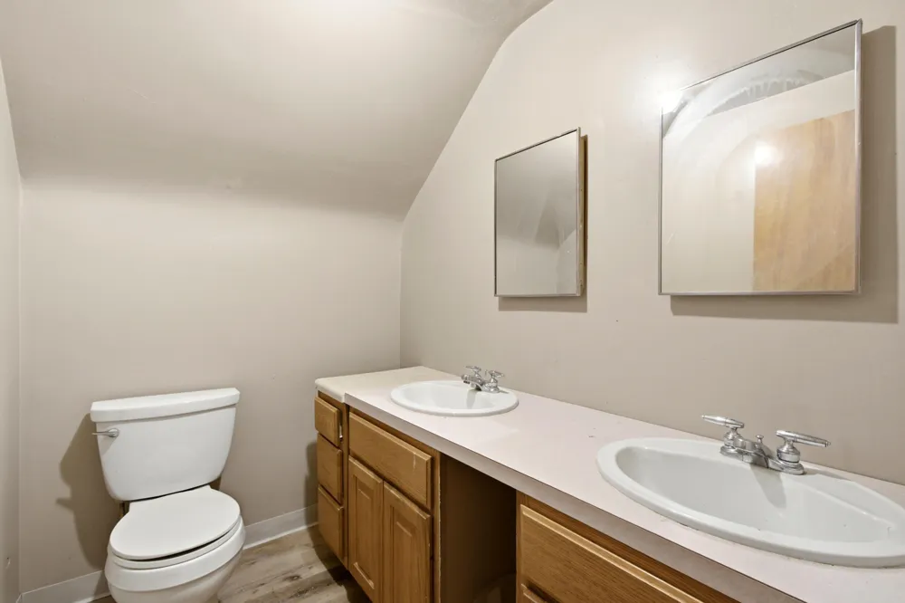 29123 Powers Street Westland, MI 48186