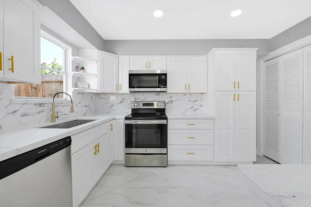 6326 Cambridge Glen Lane Houston, TX 77035