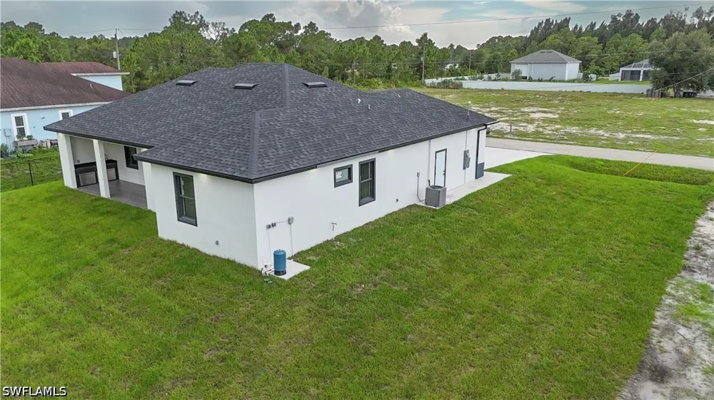 Dixie Avenue Lehigh Acres, FL 33972