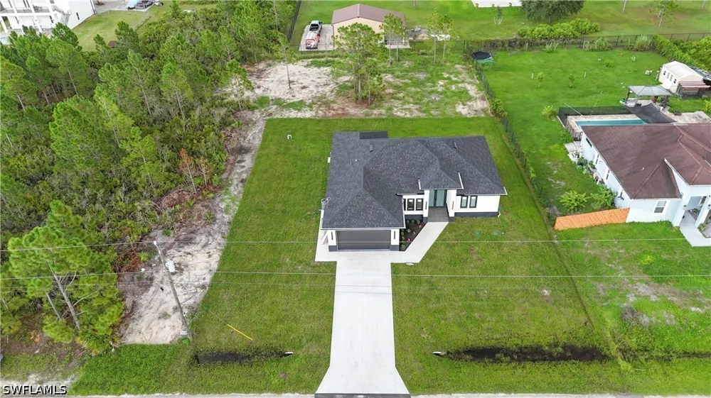 Dixie Avenue Lehigh Acres, FL 33972