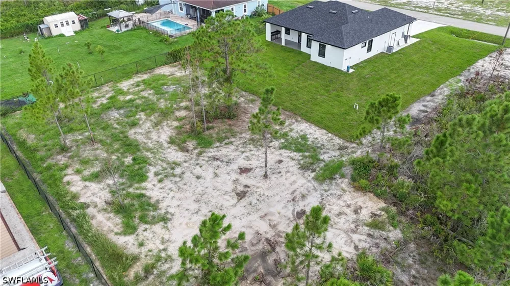 Dixie Avenue Lehigh Acres, FL 33972