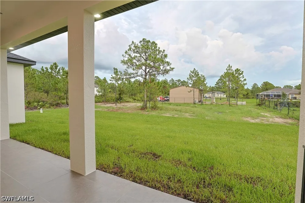 Dixie Avenue Lehigh Acres, FL 33972