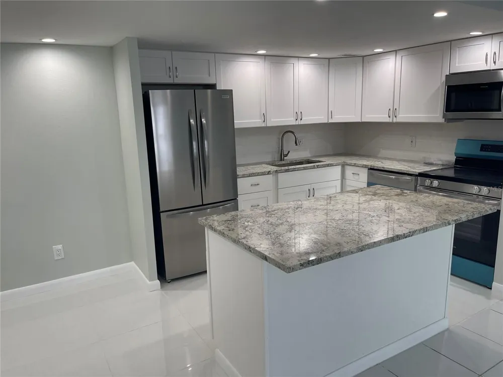 851 BAYWAY BOULEVARD #205 Clearwater, FL 33767