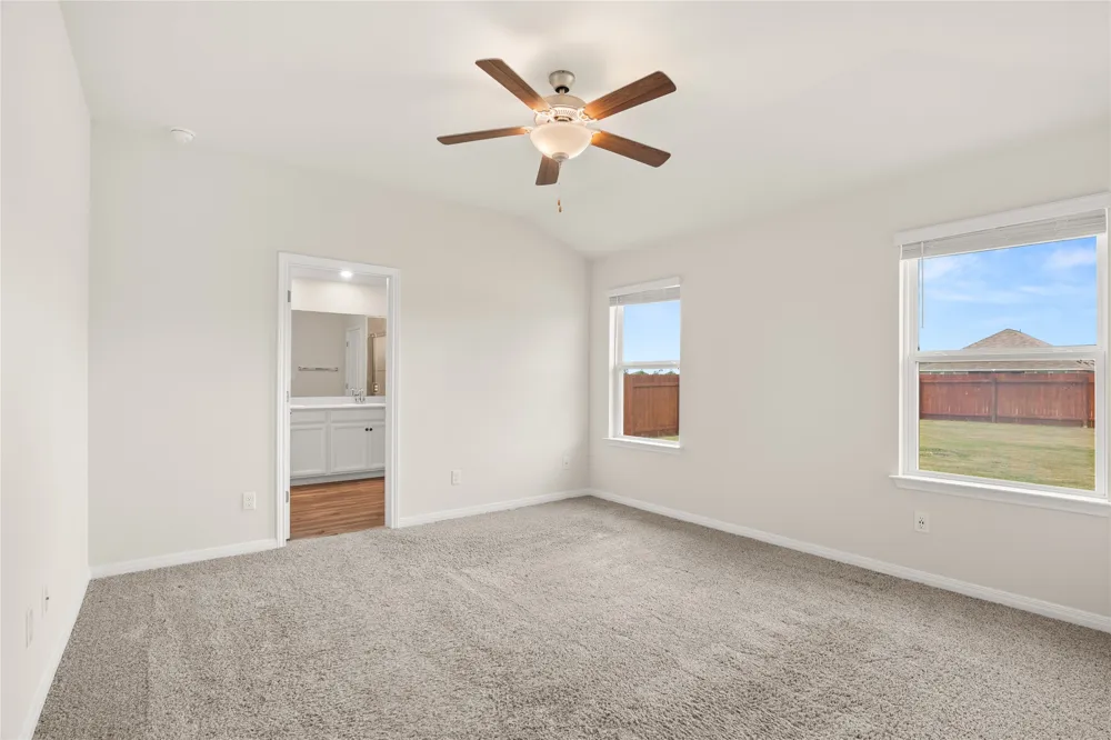 105 Saviano Road Hutto, TX 78634