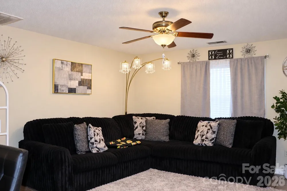 102 King Henry Lane Granite Falls, NC 28630