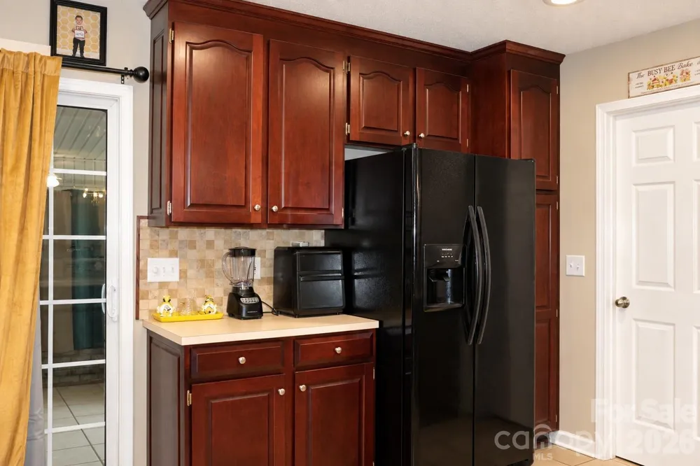 102 King Henry Lane Granite Falls, NC 28630