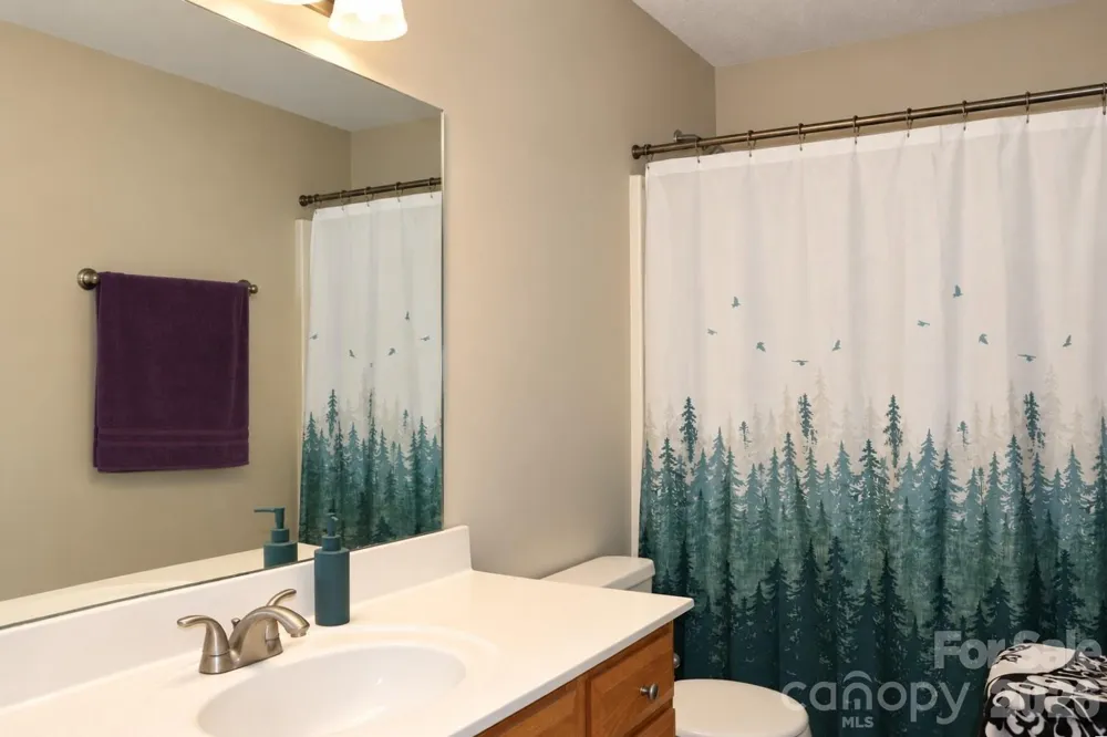 102 King Henry Lane Granite Falls, NC 28630