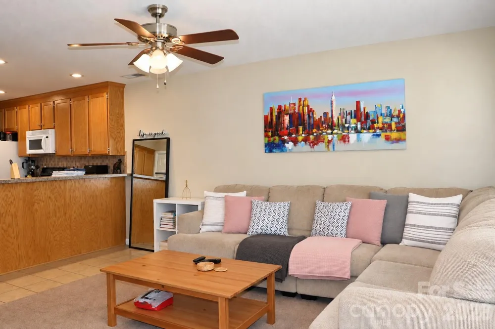 102 King Henry Lane Granite Falls, NC 28630