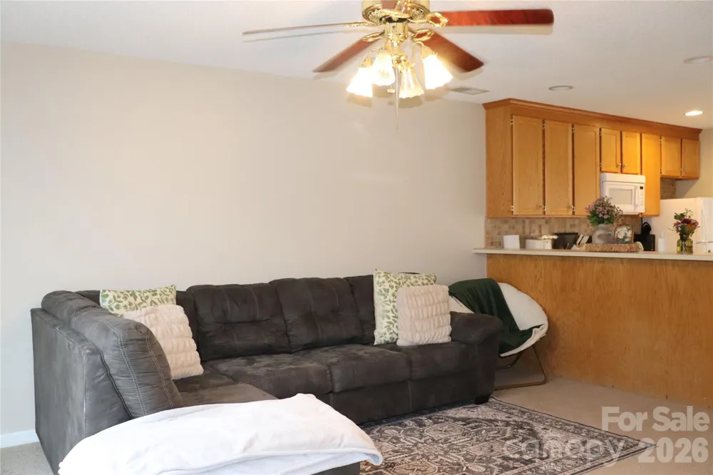 102 King Henry Lane Granite Falls, NC 28630