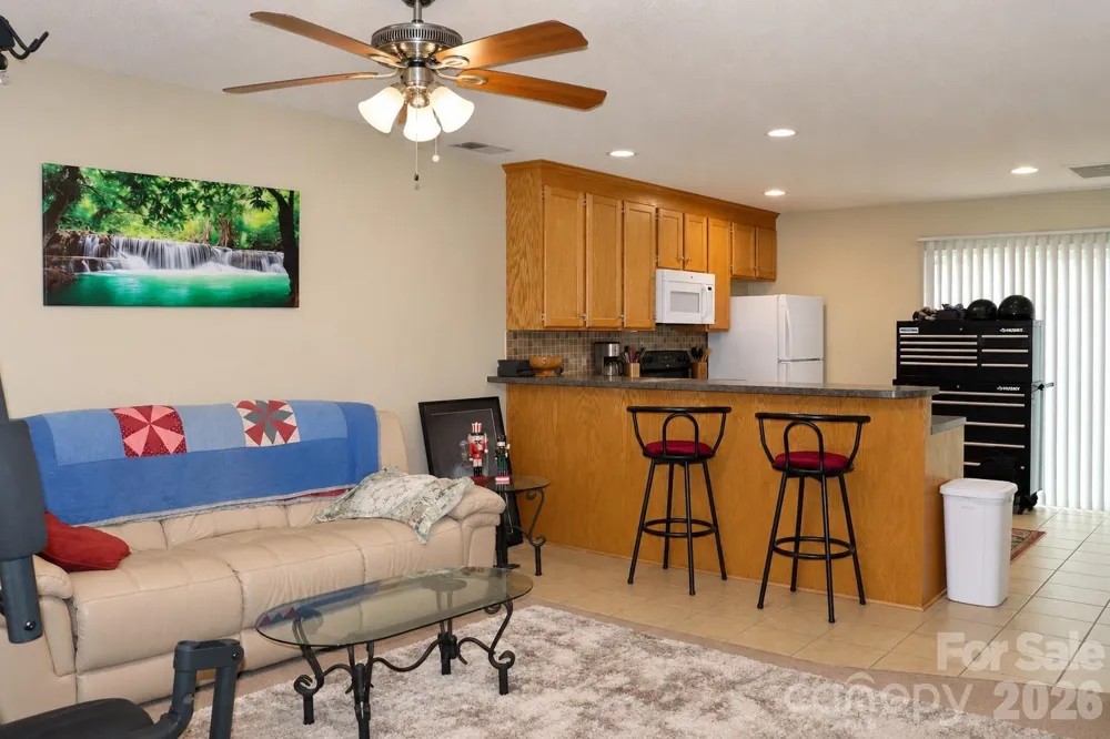 102 King Henry Lane Granite Falls, NC 28630