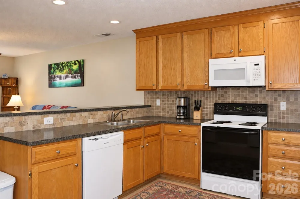 102 King Henry Lane Granite Falls, NC 28630