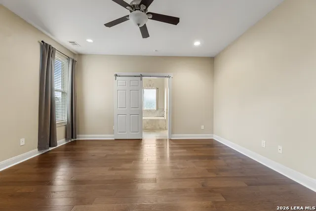 1126 Ensenada Dr Canyon Lake, TX 78133