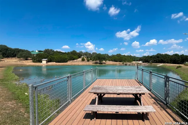 1126 Ensenada Dr Canyon Lake, TX 78133
