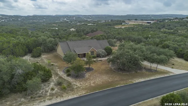 1126 Ensenada Dr Canyon Lake, TX 78133