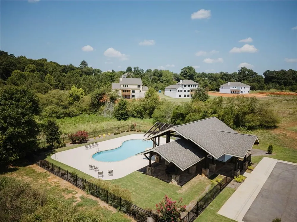 377 Races Road Hoschton, GA 30548