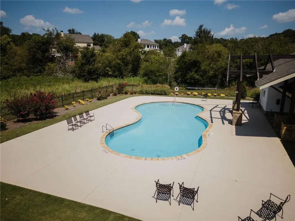 377 Races Road Hoschton, GA 30548