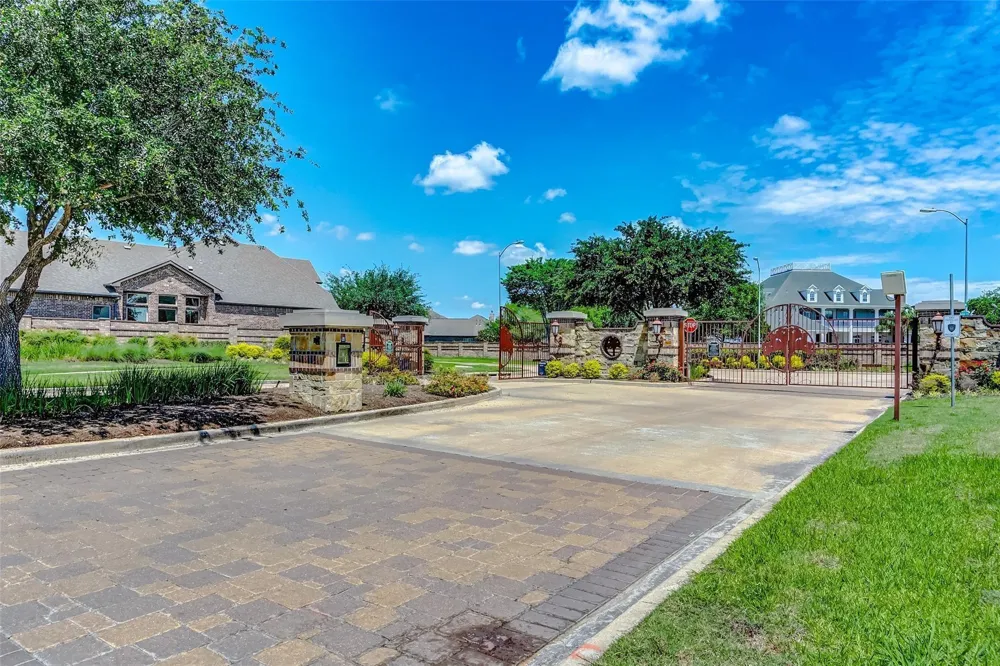 3914 Birdsall Falls Lane Katy, TX 77494