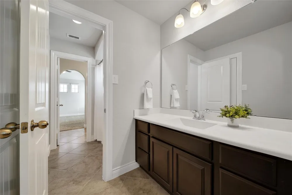 3914 Birdsall Falls Lane Katy, TX 77494