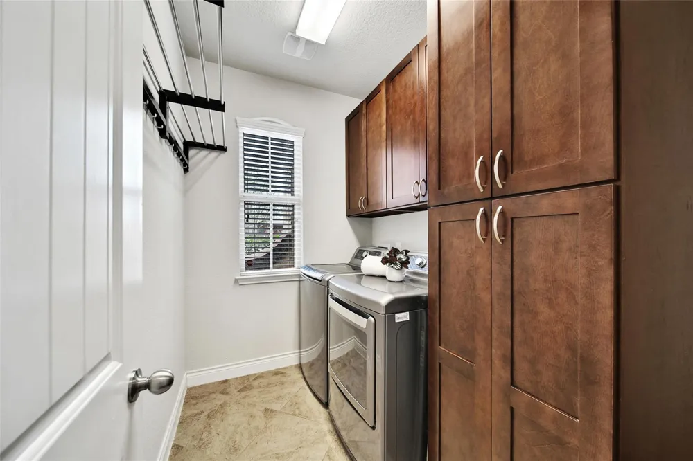 3914 Birdsall Falls Lane Katy, TX 77494