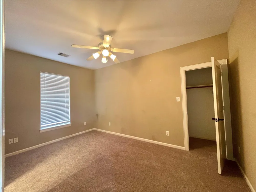 219 W 27th Street #D Houston, TX 77008