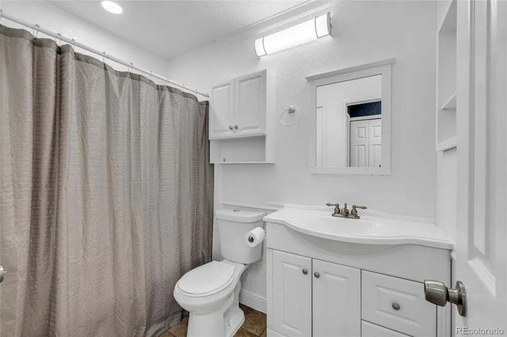 2917 W 81st Avenue #B Westminster, CO 80031