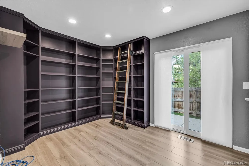 2917 W 81st Avenue #B Westminster, CO 80031