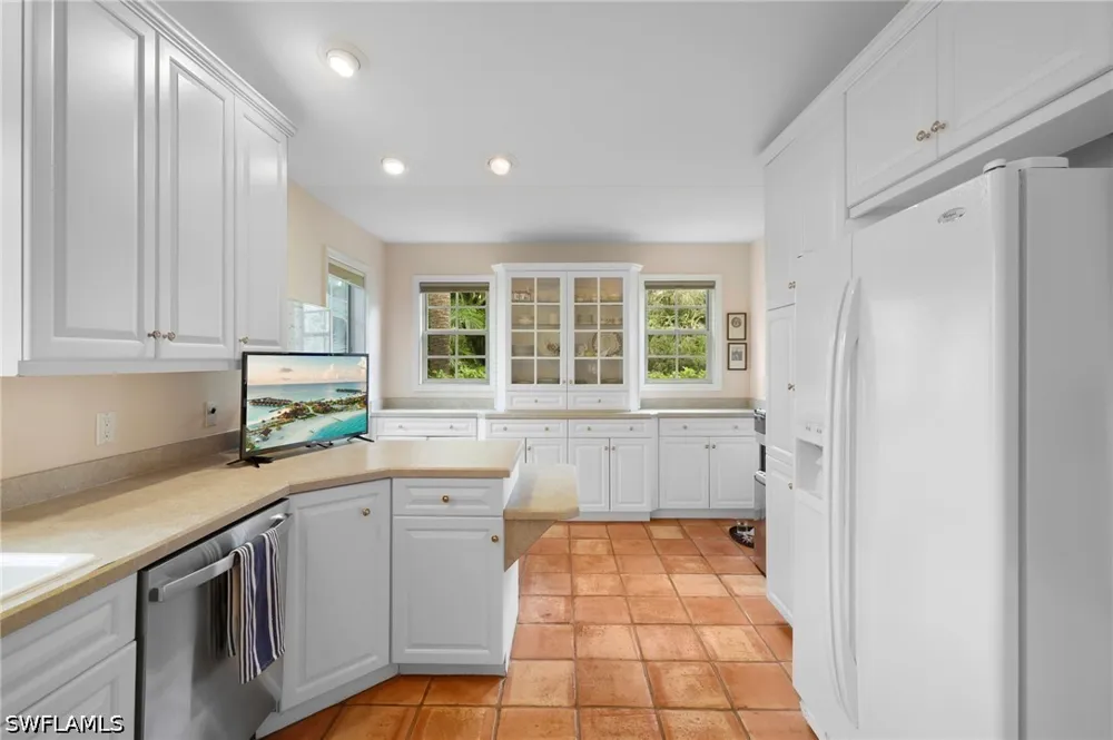 Chatham Circle Naples, FL 34110