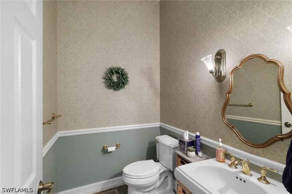 Chatham Circle Naples, FL 34110