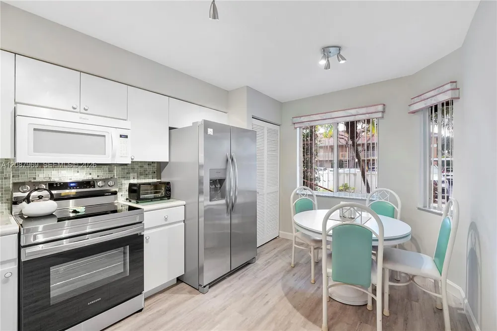 5952 Regal Glen Dr #102 Boynton Beach, FL 33437