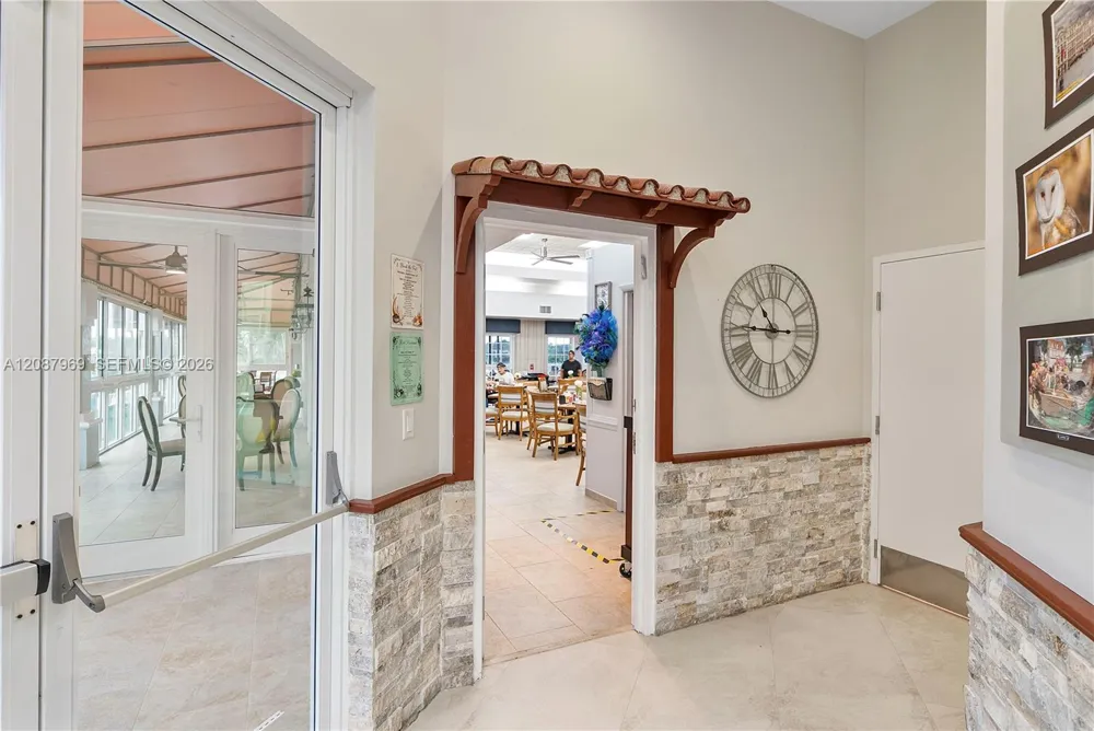 5952 Regal Glen Dr #102 Boynton Beach, FL 33437