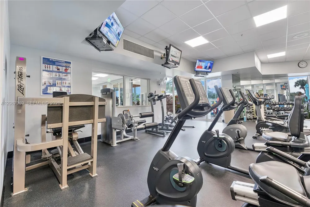 5952 Regal Glen Dr #102 Boynton Beach, FL 33437