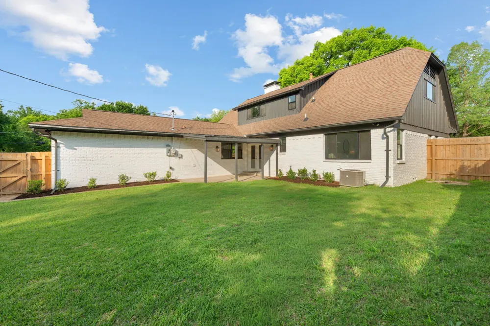9342 Springwater Drive Dallas, TX 75228