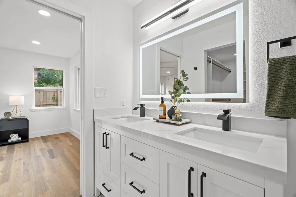 9342 Springwater Drive Dallas, TX 75228