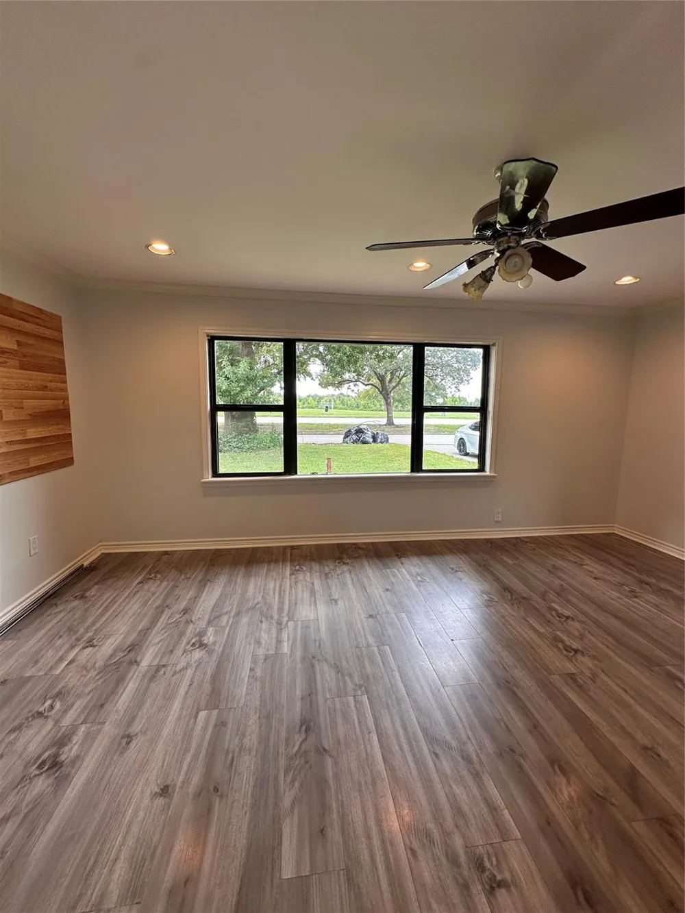 7735 Oak Vista Street Houston, TX 77087