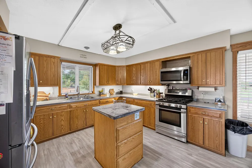 4085 Whiteville Road Rosebush, MI 48878