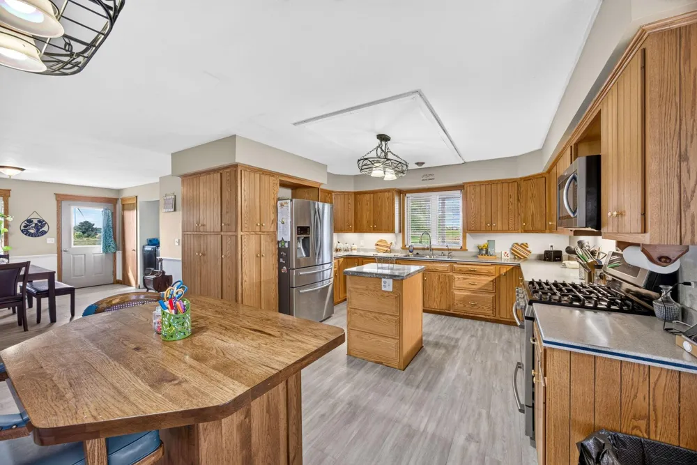 4085 Whiteville Road Rosebush, MI 48878