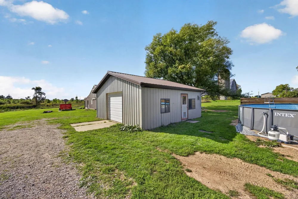 4085 Whiteville Road Rosebush, MI 48878