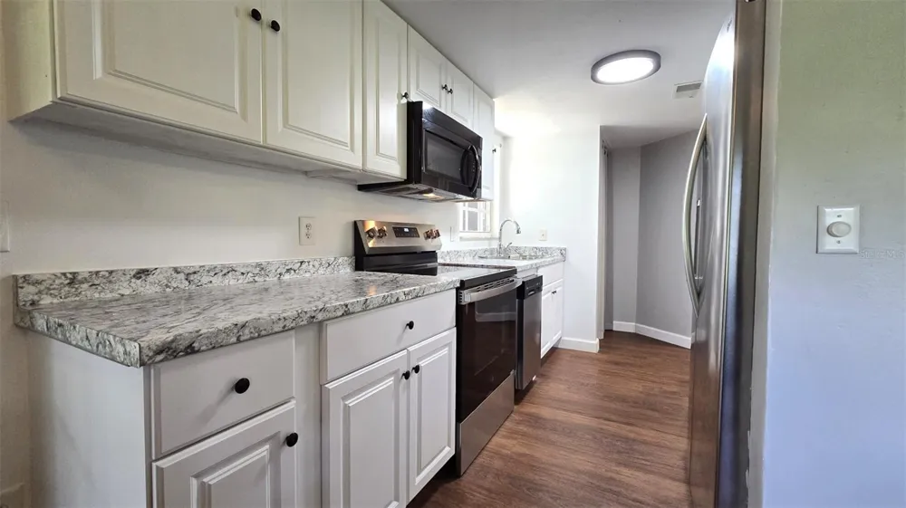 7912 MIDWAY DRIVE TERRACE #T102 ocala, FL 34472