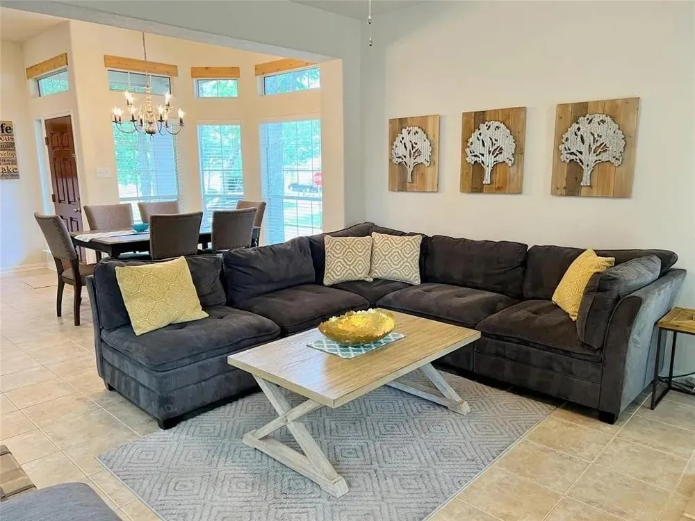 24 W Greenhill Terrace Place The Woodlands, TX 77382