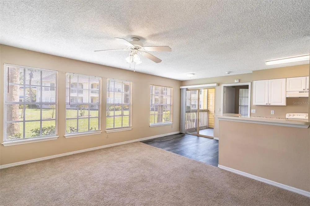 1057 S HIAWASSEE ROAD #1912 Orlando, FL 32835