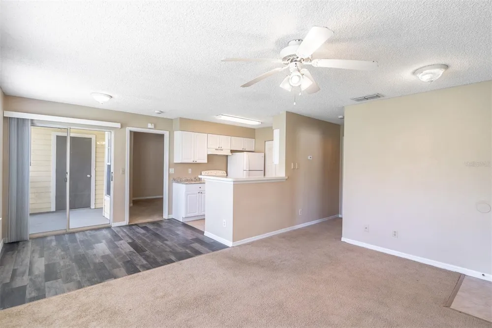 1057 S HIAWASSEE ROAD #1912 Orlando, FL 32835