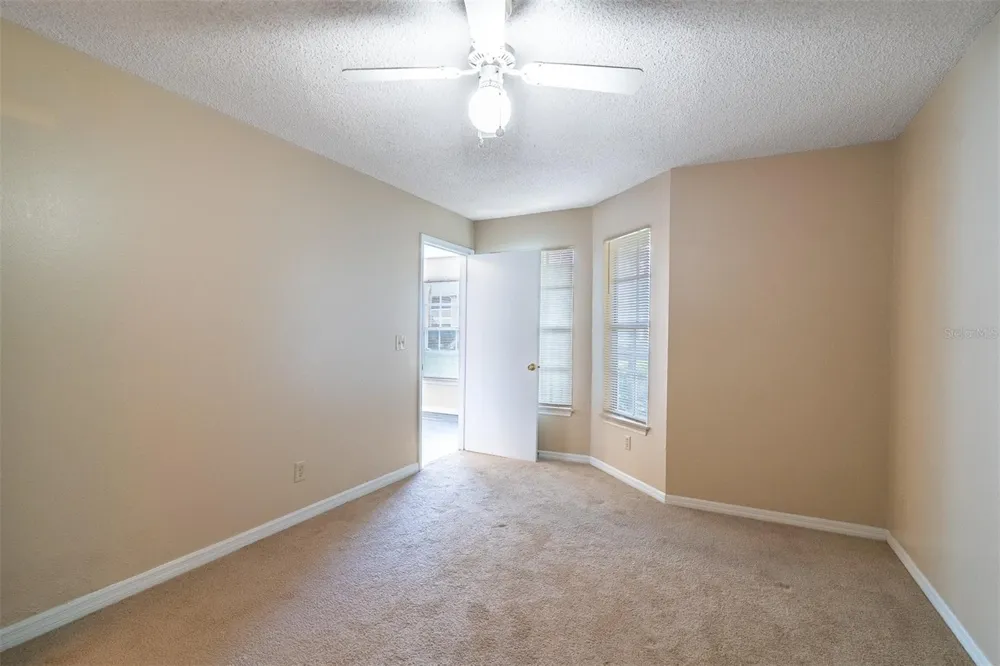 1057 S HIAWASSEE ROAD #1912 Orlando, FL 32835