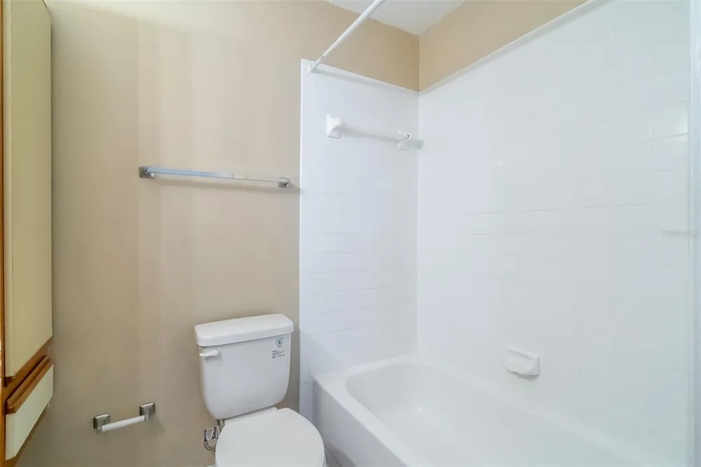 1057 S HIAWASSEE ROAD #1912 Orlando, FL 32835