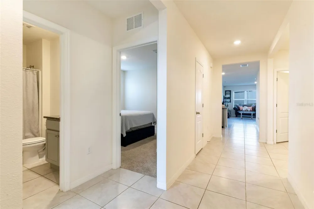 9537 BLACK WALNUT DRIVE Clermont, FL 34715