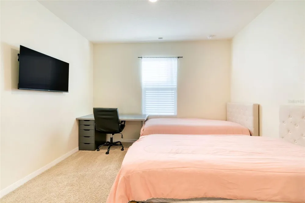 9537 BLACK WALNUT DRIVE Clermont, FL 34715
