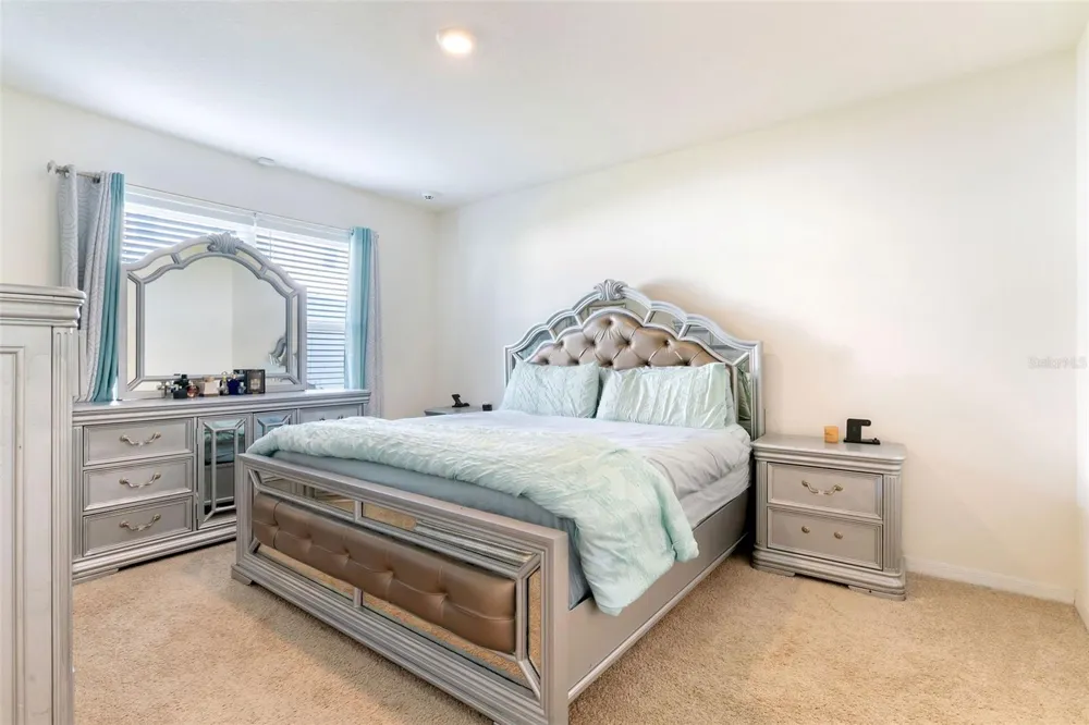 9537 BLACK WALNUT DRIVE Clermont, FL 34715