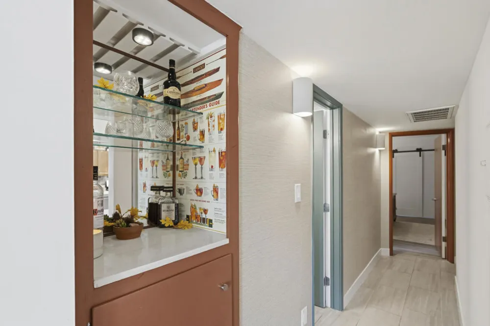 1815 E Tachevah Drive Palm Springs, CA 92262