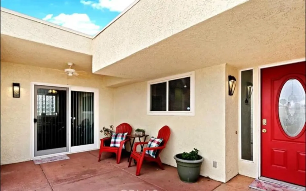 8564 Taft Court Yucca Valley, CA 92284