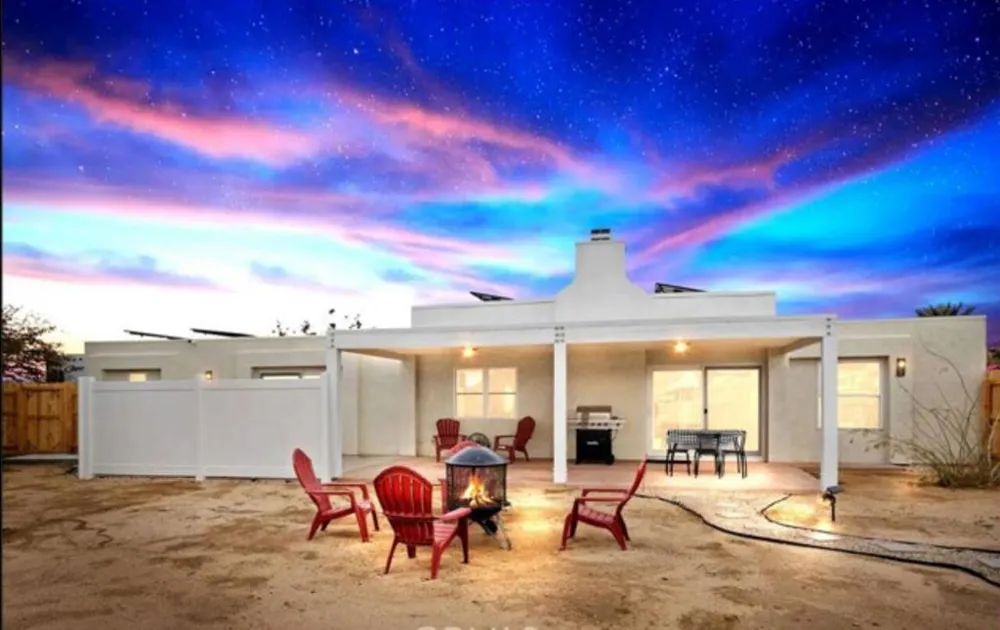 8564 Taft Court Yucca Valley, CA 92284