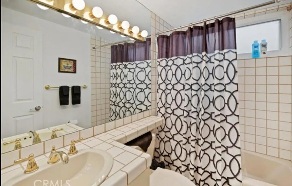 8564 Taft Court Yucca Valley, CA 92284